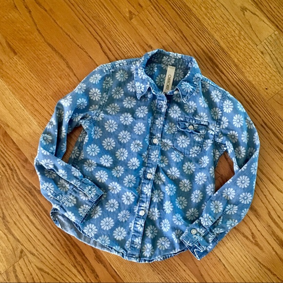 Cherokee Other - Cherokee denim shirt